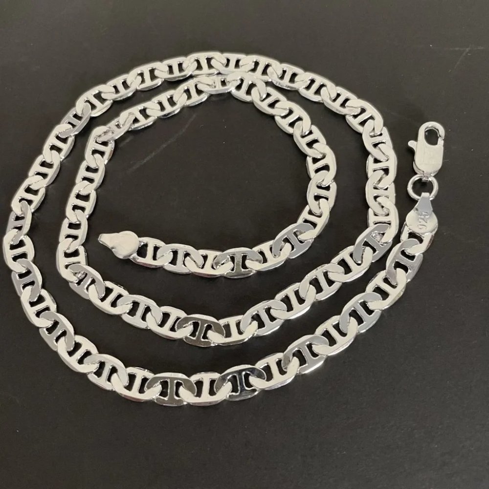 Awesome 20" Mariner Link Chain Stamped As 925 Solid Sterling Silver - Picture 1 of 6